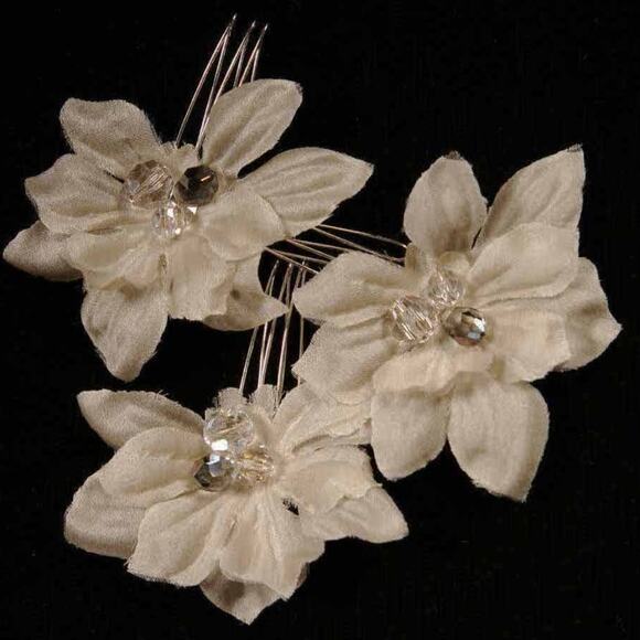 Ossai SS11-FL-11 Set Of 3 Hair Flowers